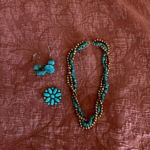 Turquoise Beaded Jewelry Set